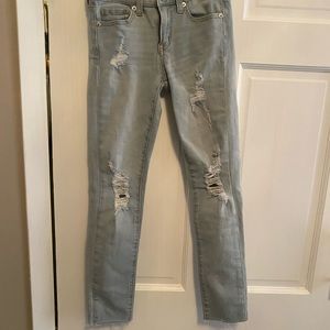 Aeropostale woman’s light blue low rise jegging. Size 00
